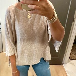 Anthropologie tunic, metallic gold, light weight size medium. Loose fit.